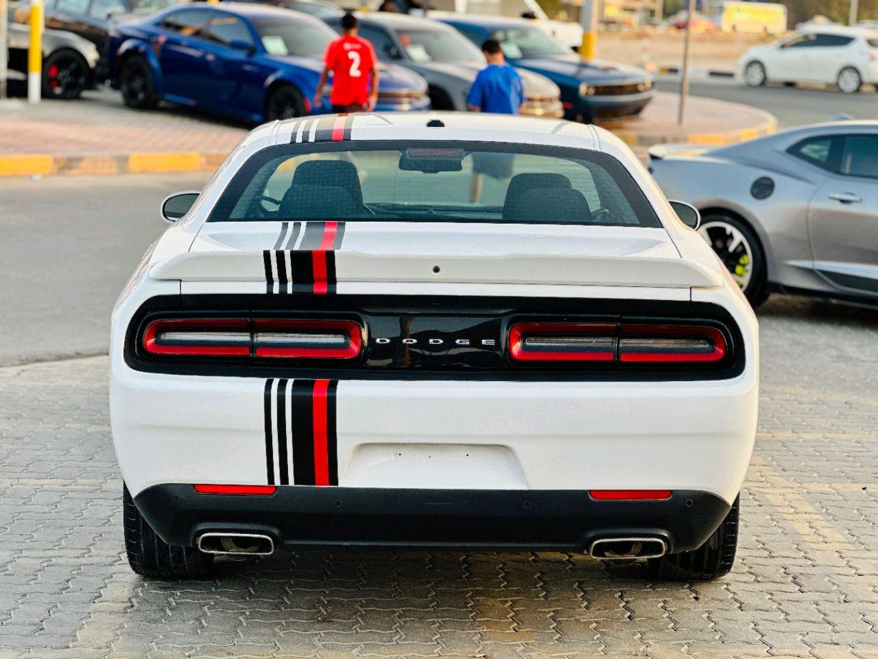 Dodge Challenger - Image 7