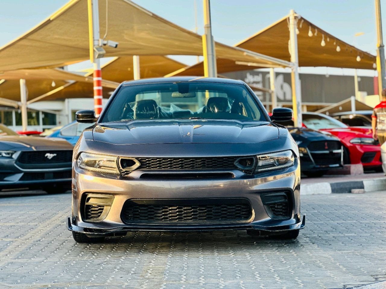 Dodge Charger - Image 10