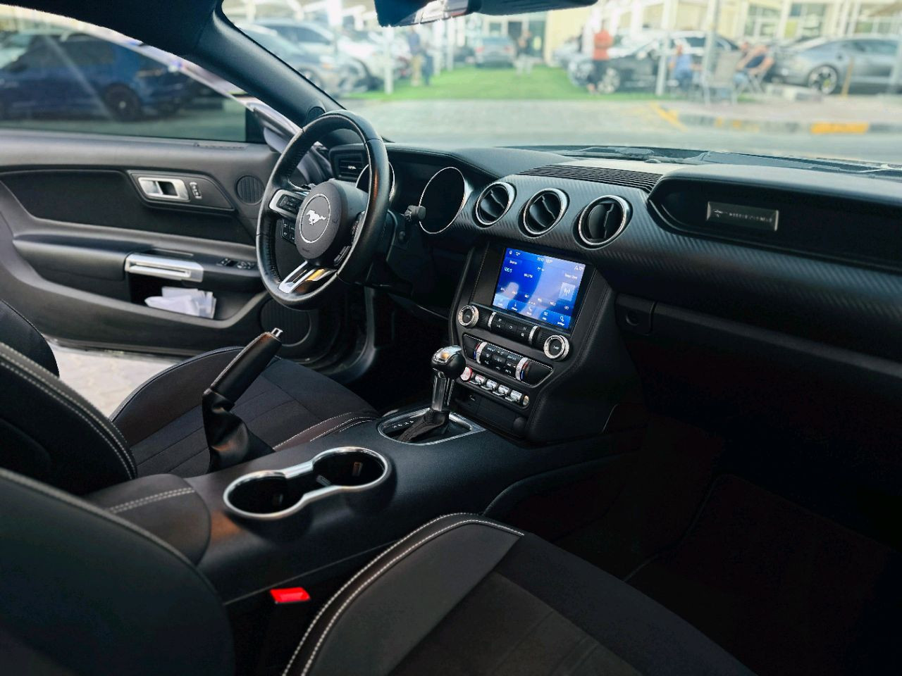 Ford Mustang - Image 11