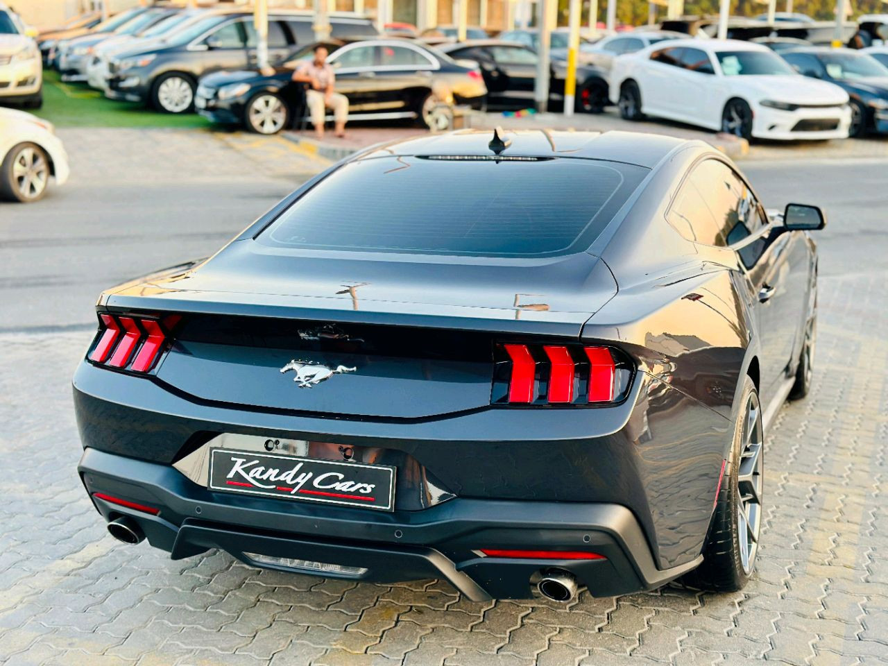 Ford Mustang - Image 6