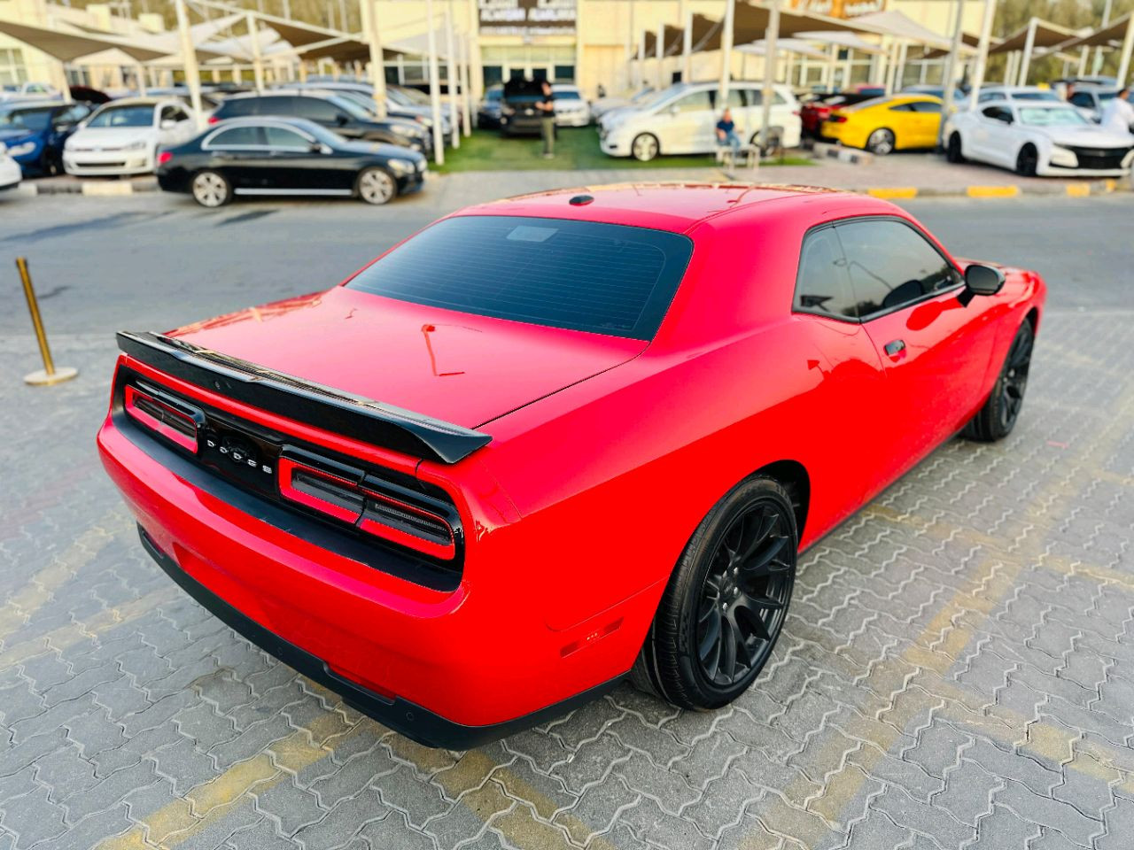 Dodge Challenger - Image 6