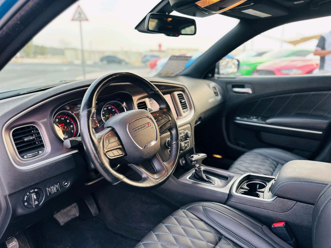 Dodge Charger - Image 10