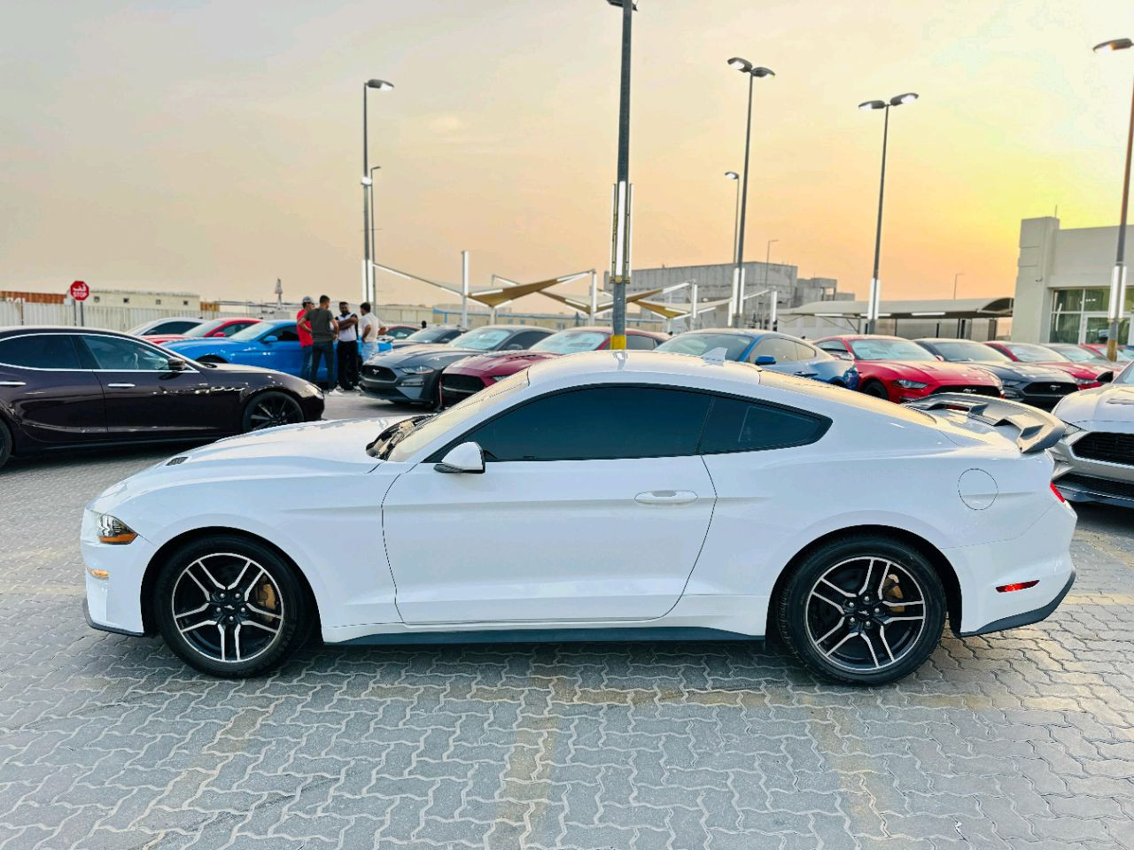 Ford Mustang - Image 9