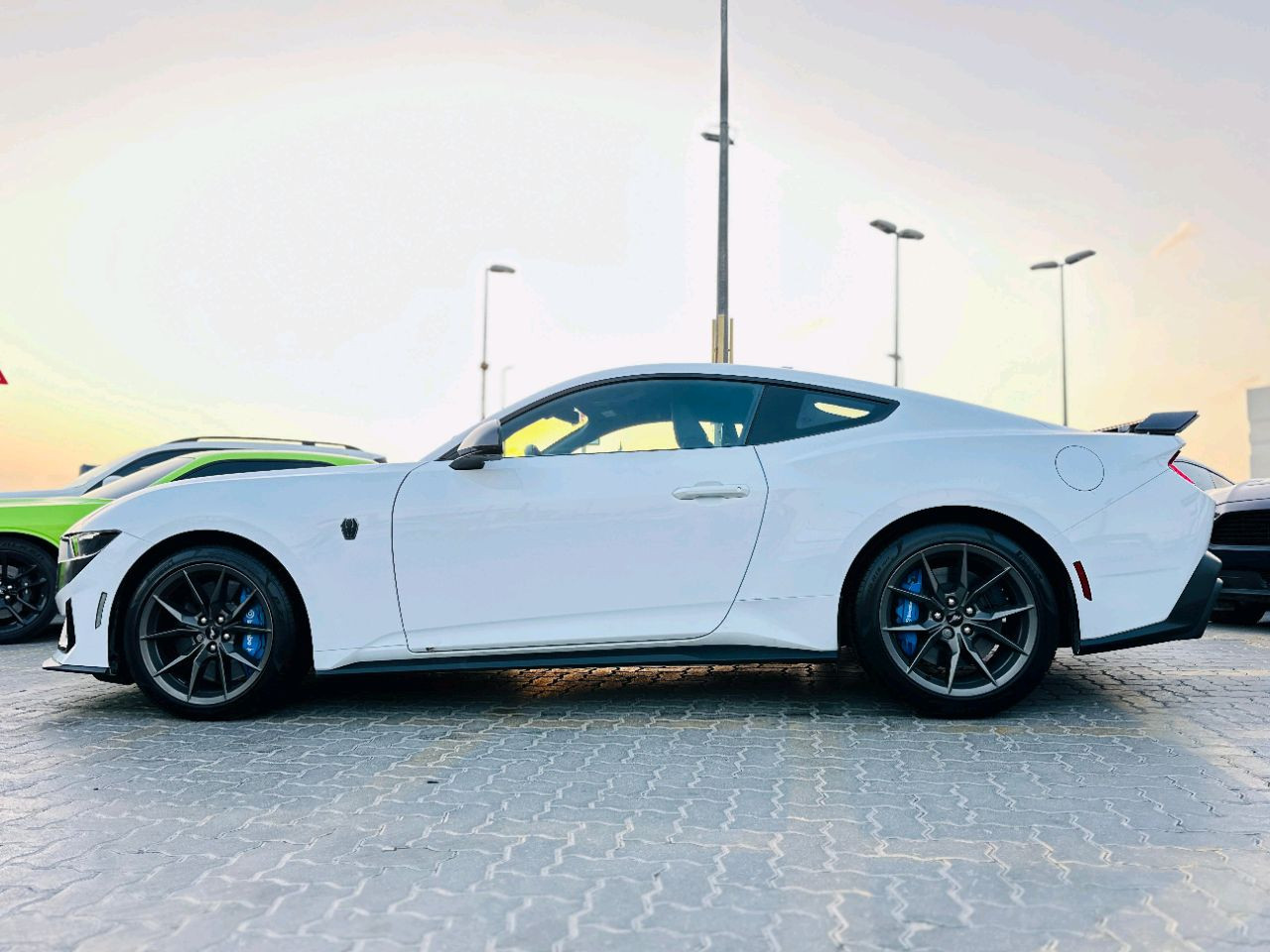 Ford Mustang - Image 9