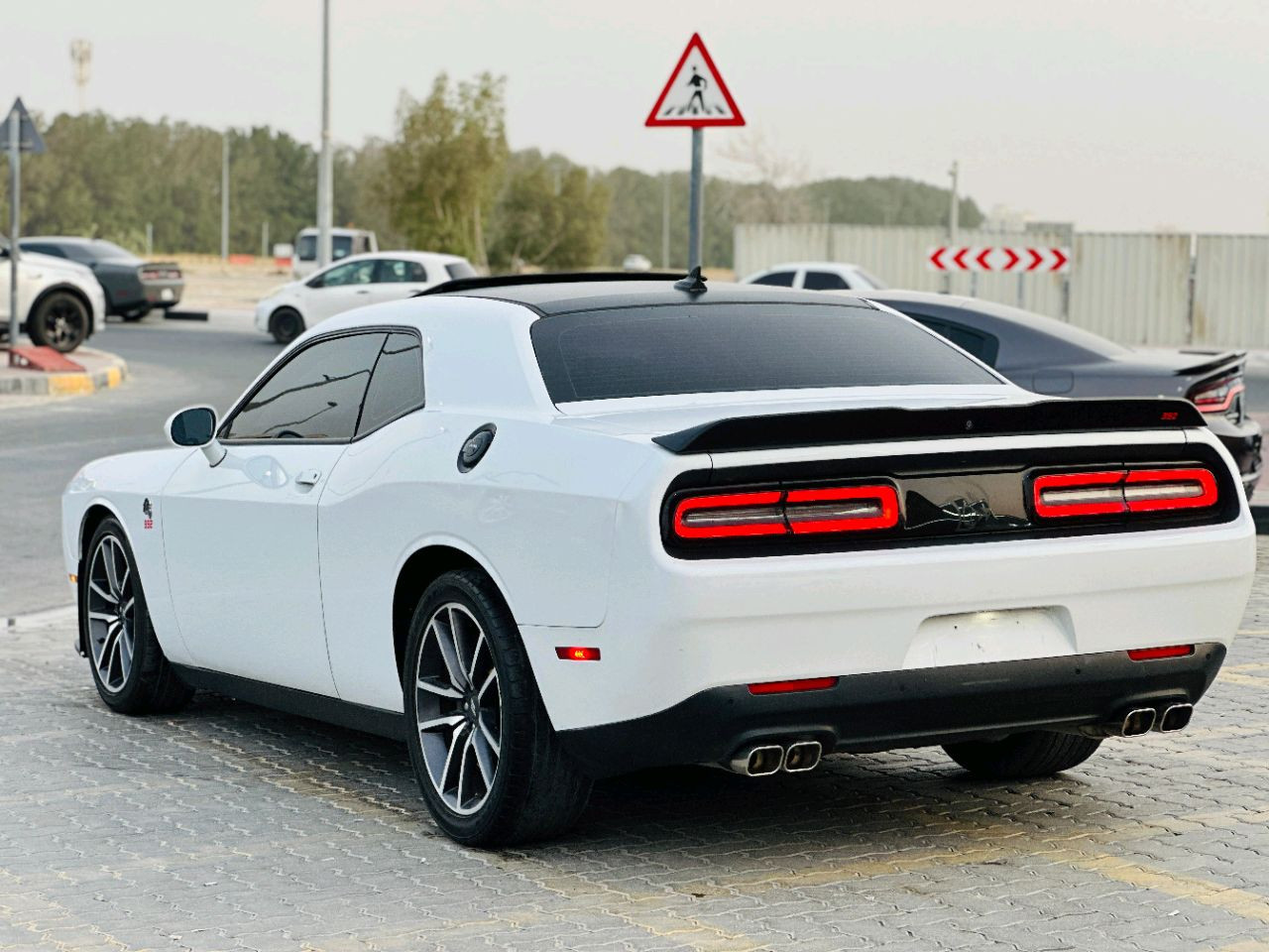 Dodge Challenger - Image 5