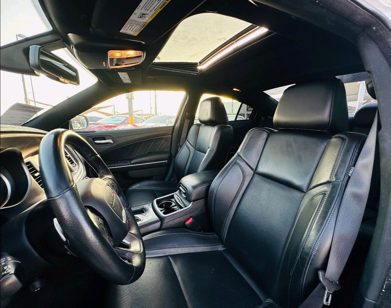 Dodge Charger - Image 12