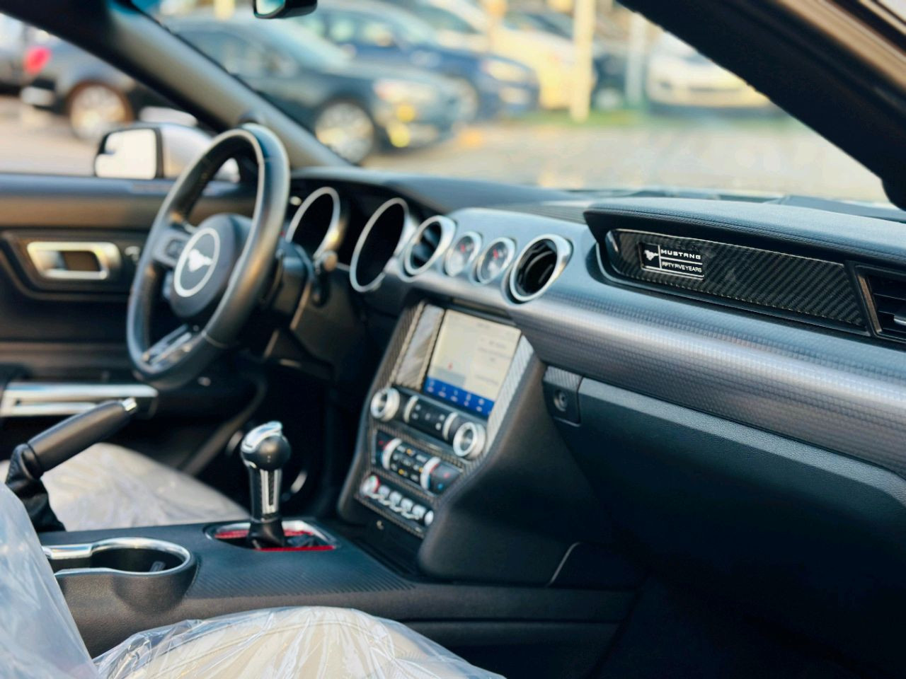 Ford Mustang - Image 10