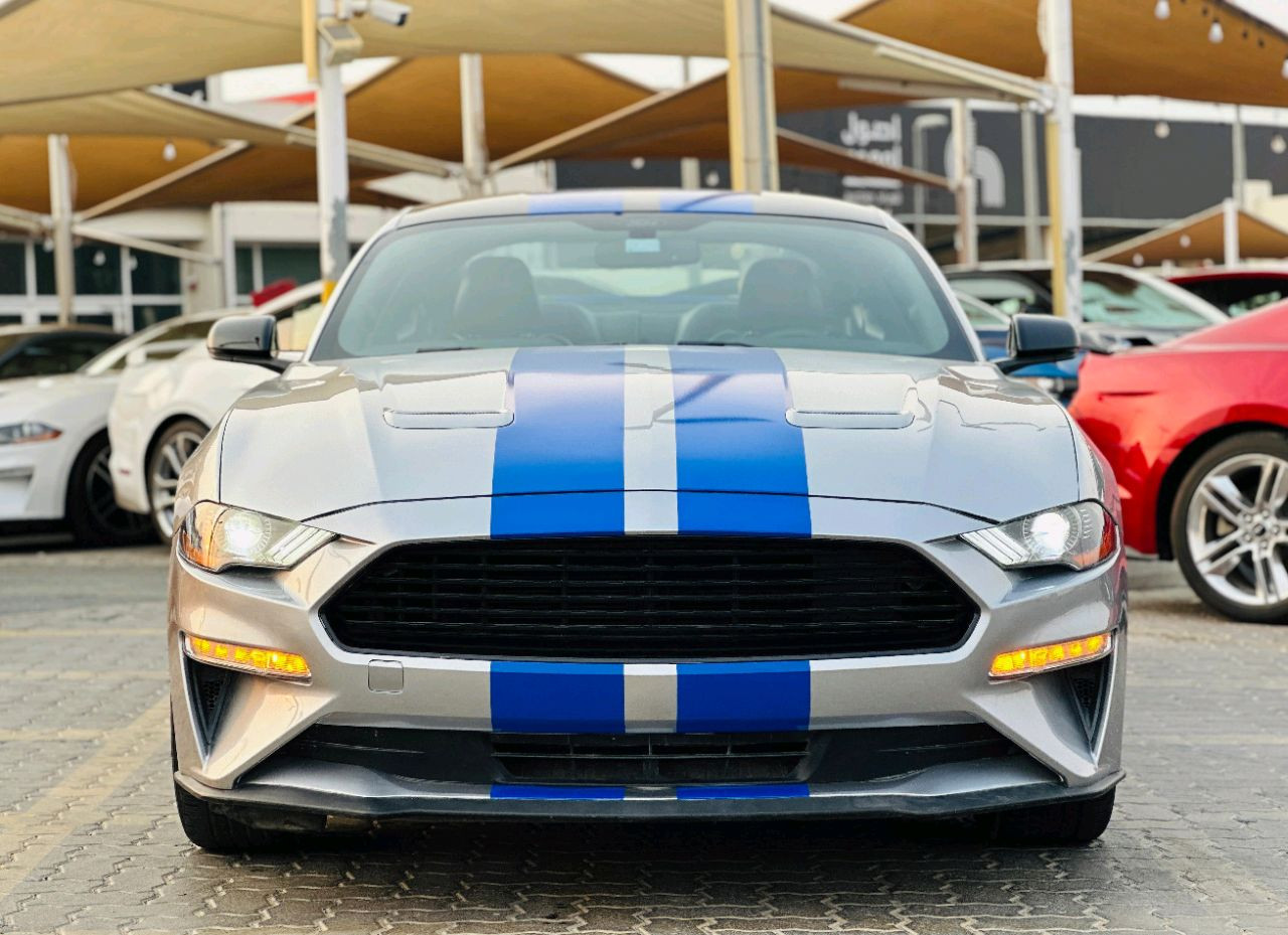Ford Mustang - Image 3