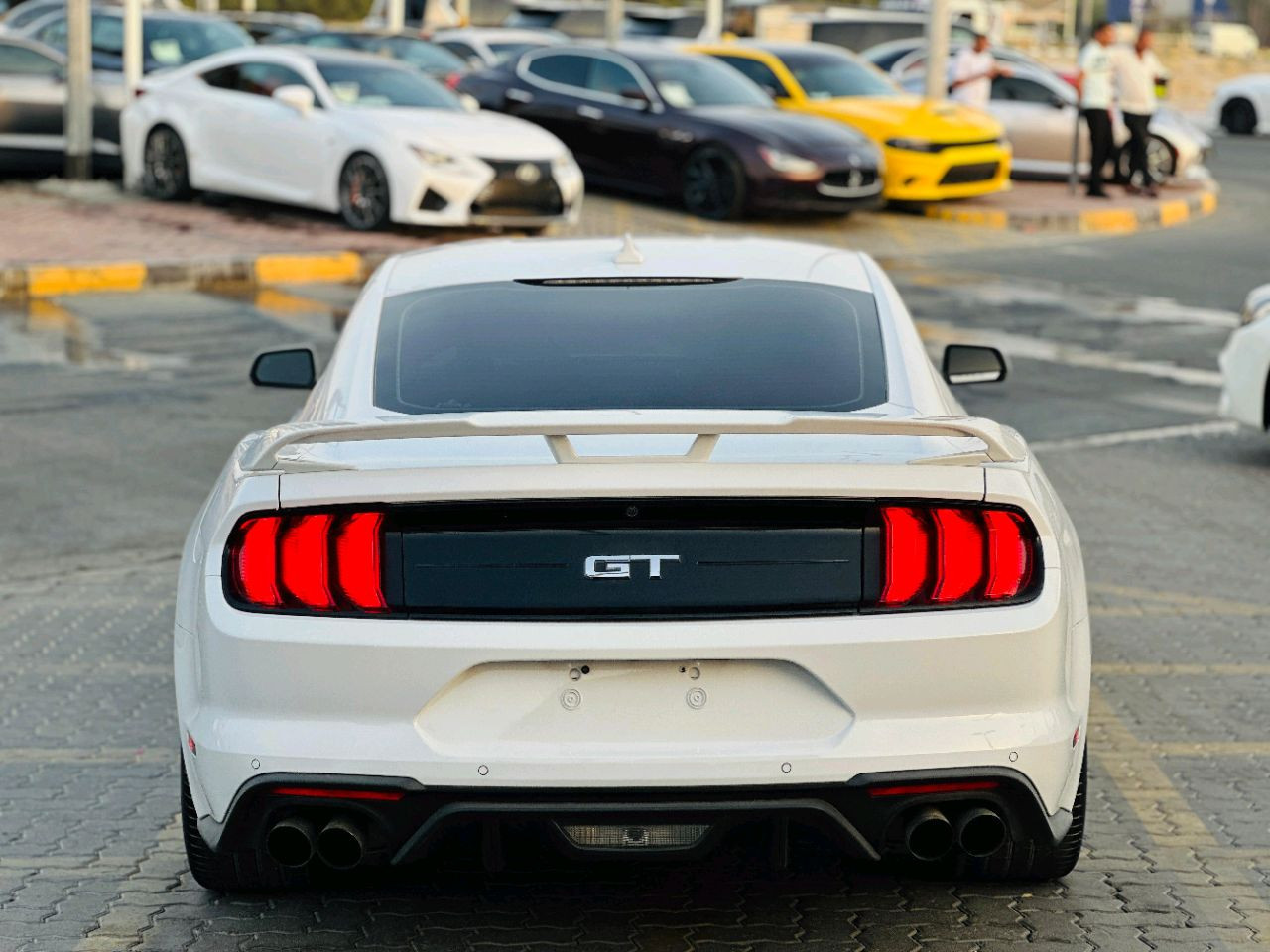 Ford Mustang - Image 7