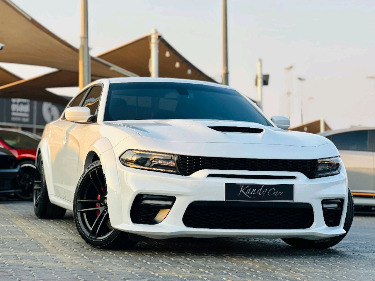 Dodge Charger - Image 4