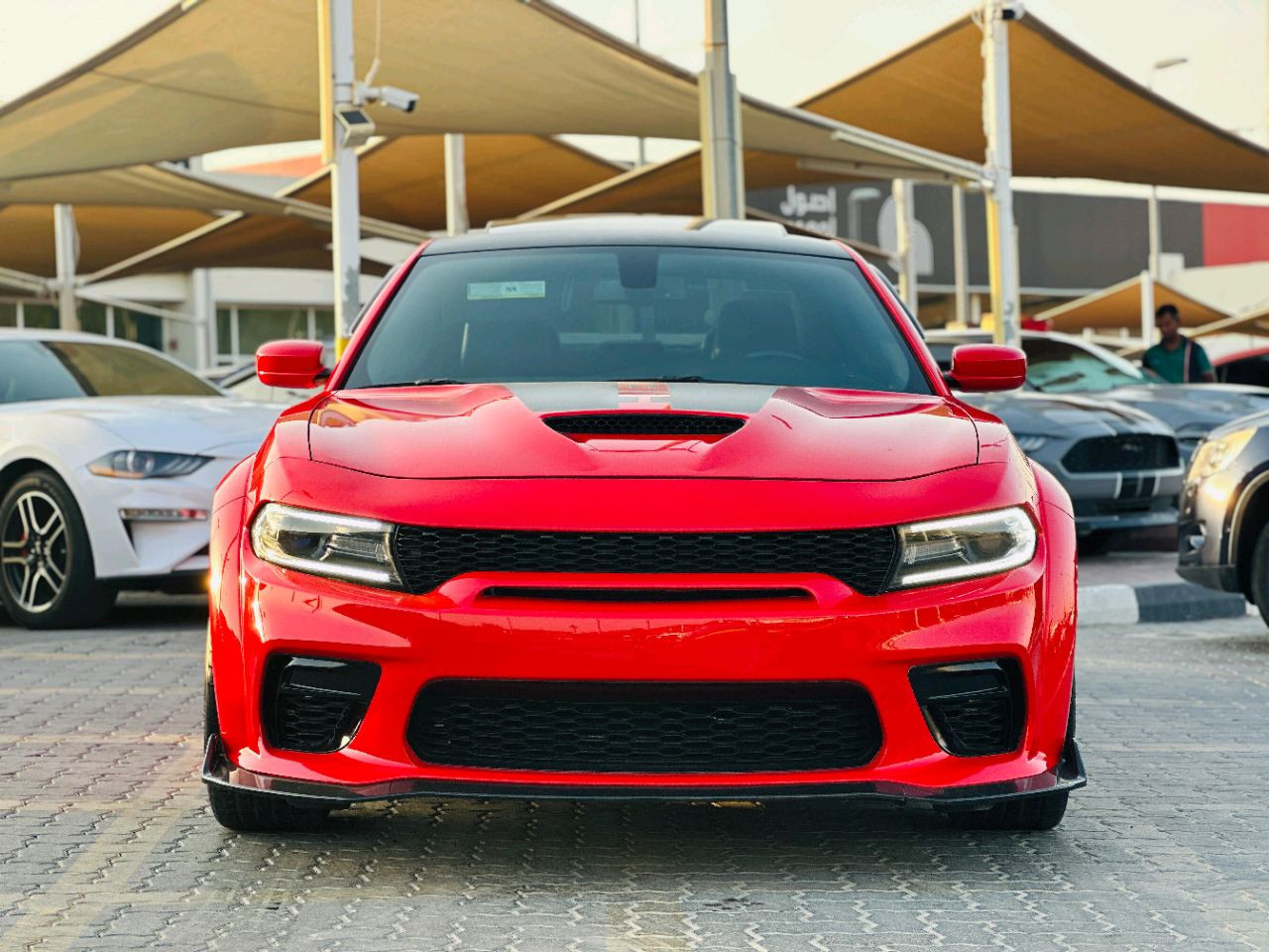 Dodge Charger - Image 12