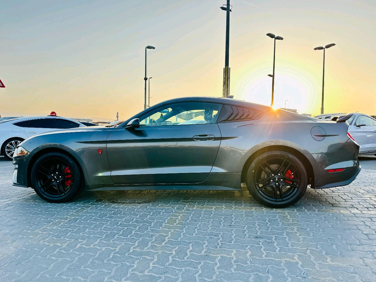Ford Mustang - Image 14