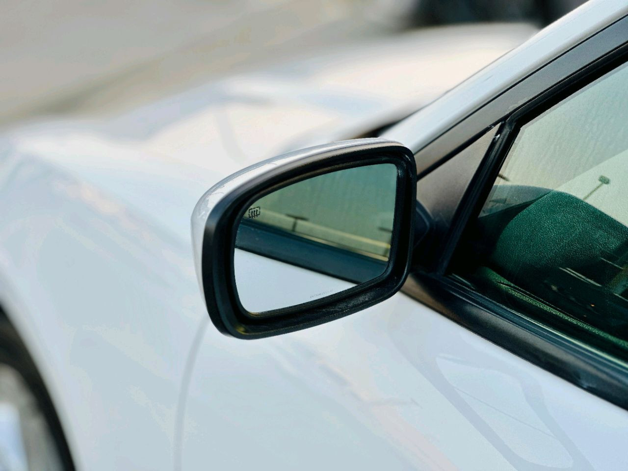 Dodge Charger - Image 8