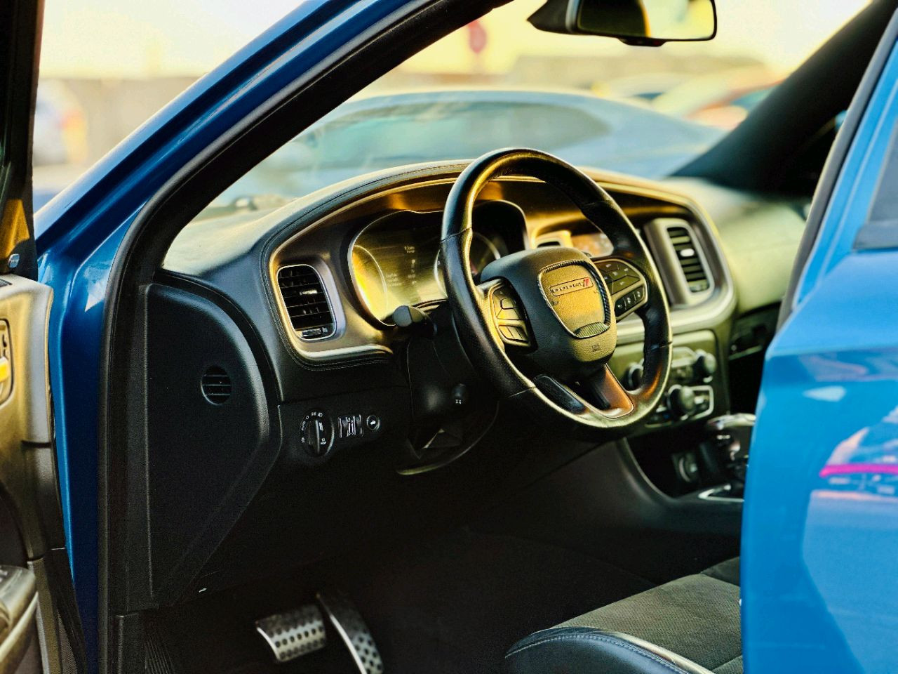 Dodge Charger - Image 7