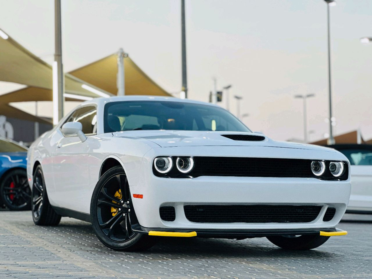 Dodge Challenger - Image 4