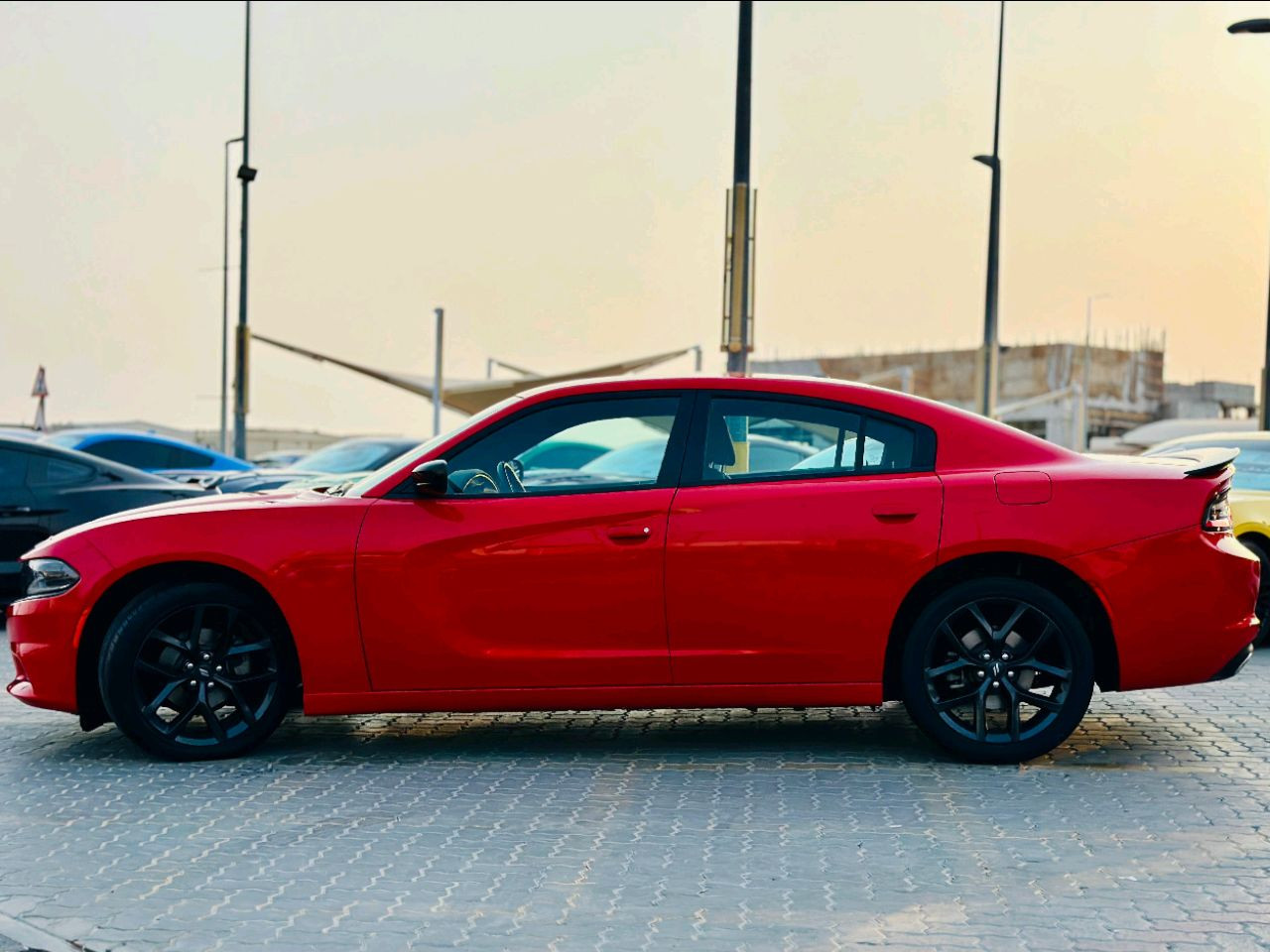 Dodge Charger - Image 10