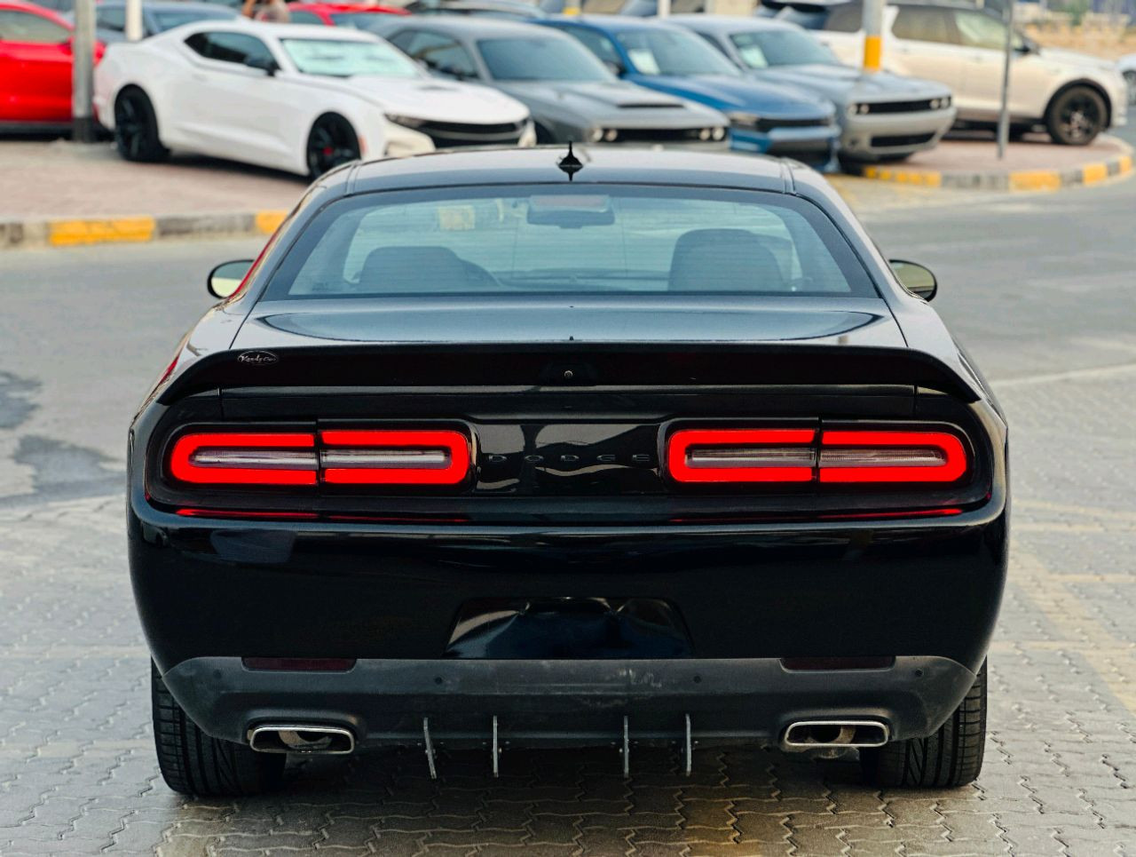 Dodge Challenger - Image 7