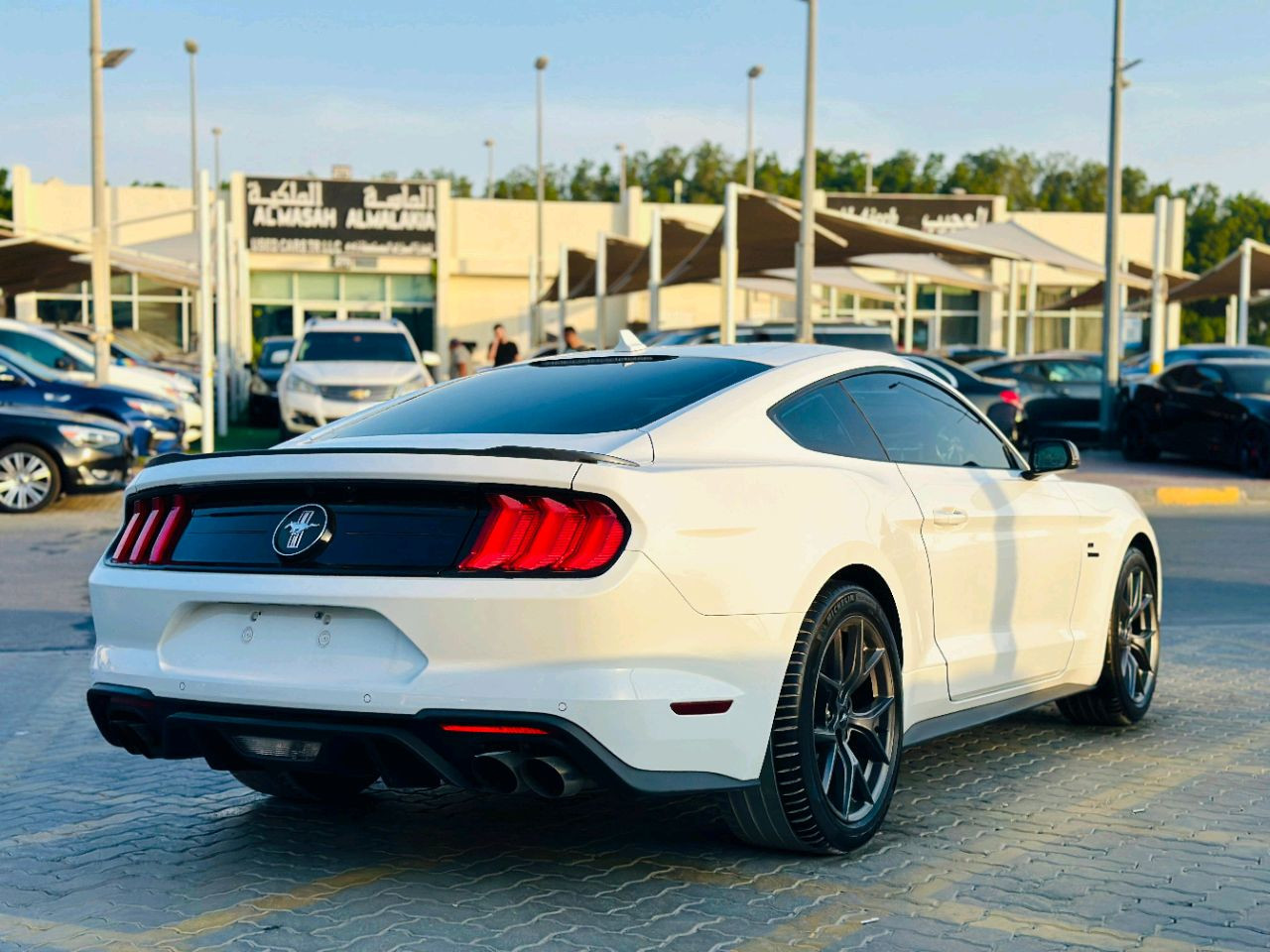 Ford Mustang - Image 6