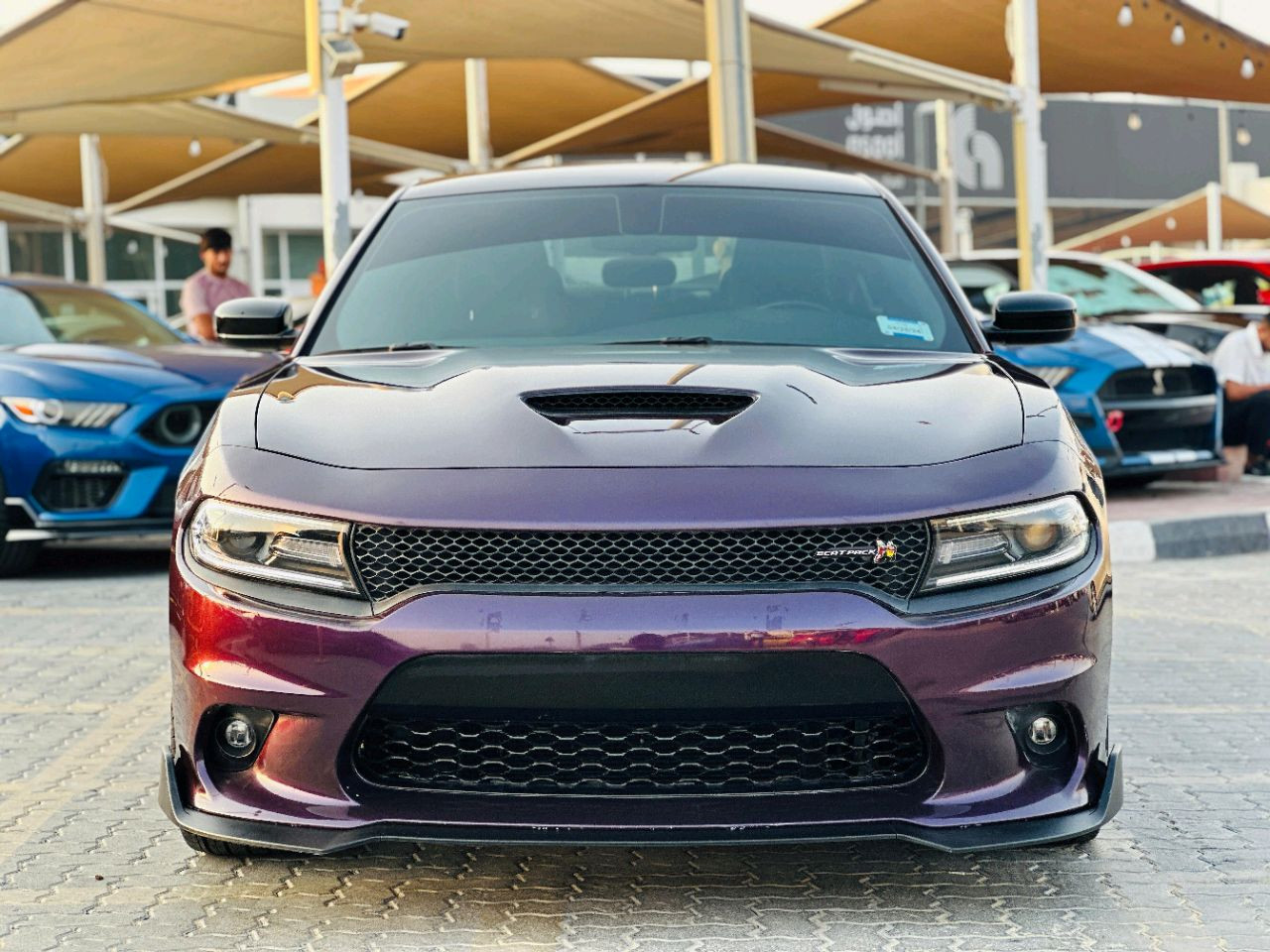 Dodge Charger - Image 10