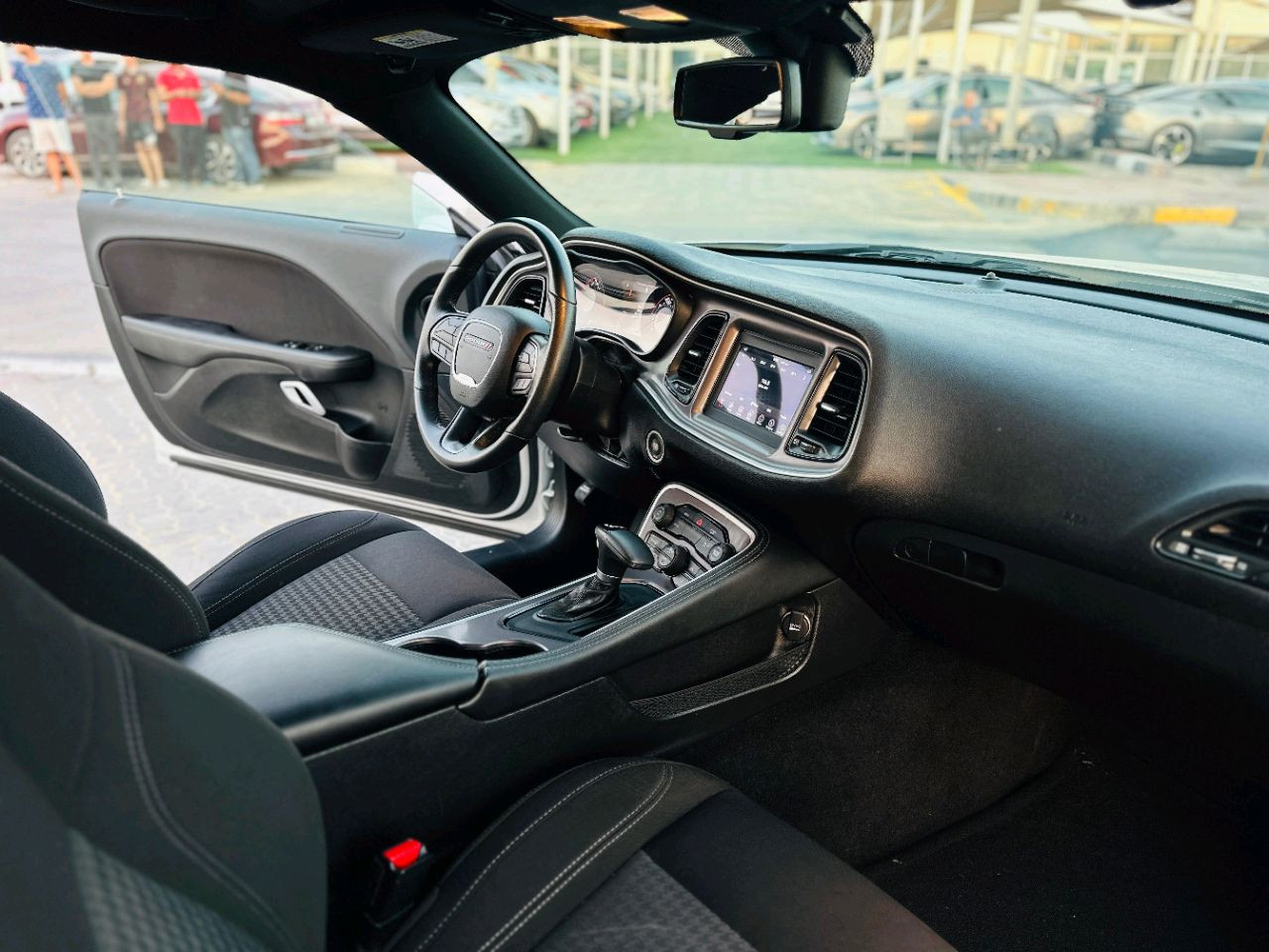 Dodge Challenger - Image 11