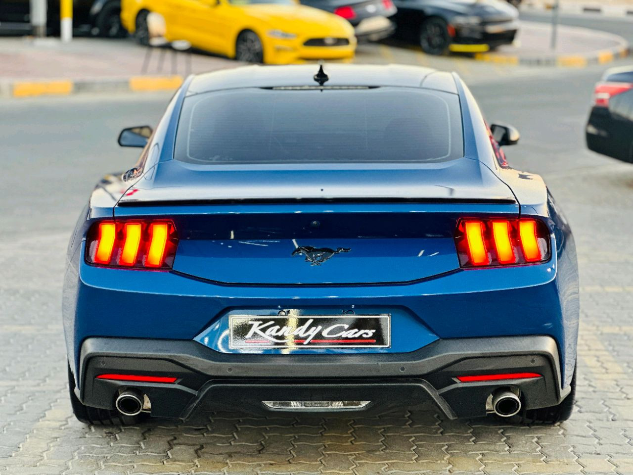 Ford Mustang - Image 7
