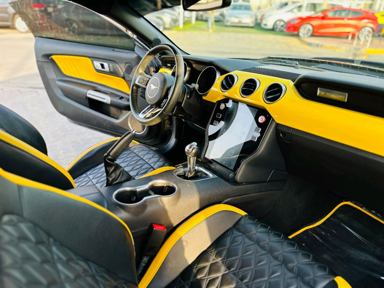 Ford Mustang - Image 14