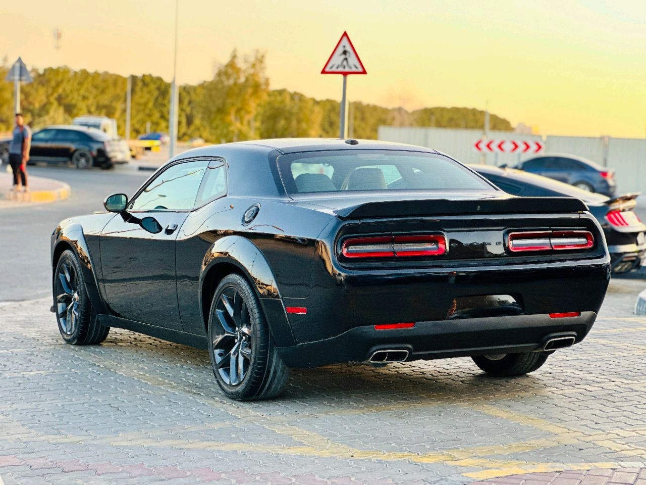 Dodge Challenger - Image 8
