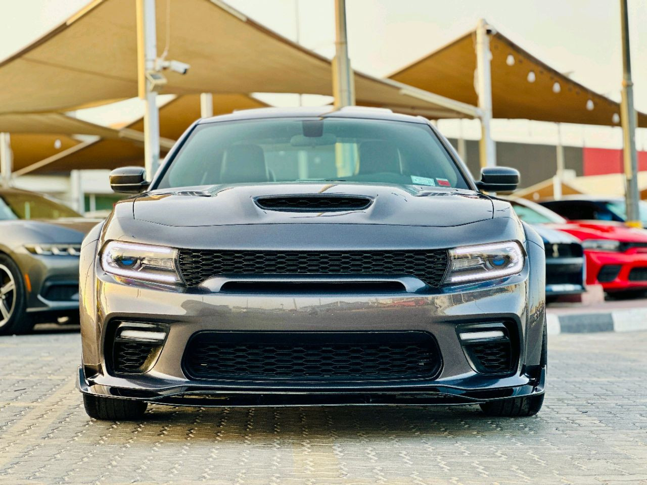 Dodge Charger - Image 9