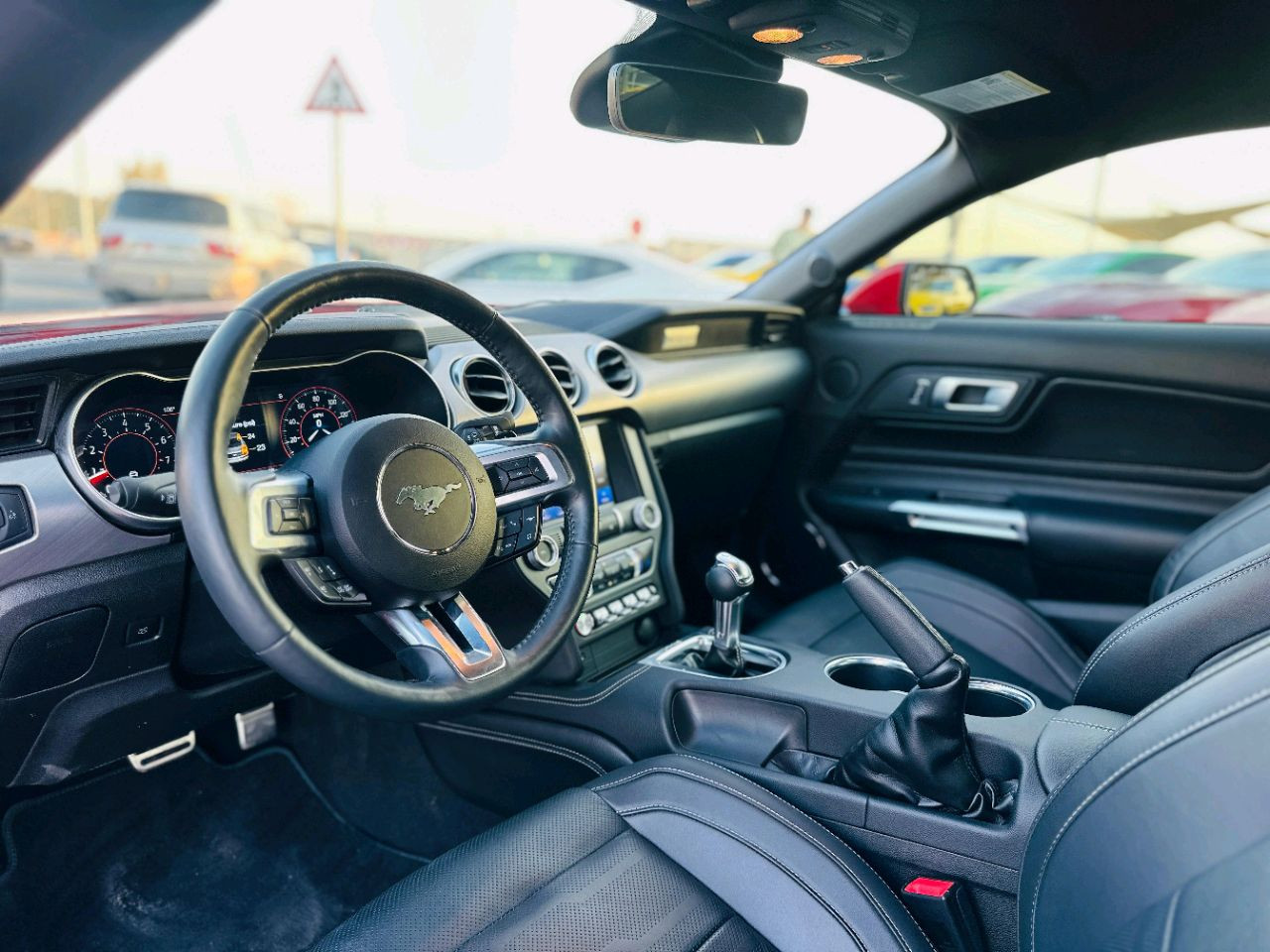 Ford Mustang - Image 11