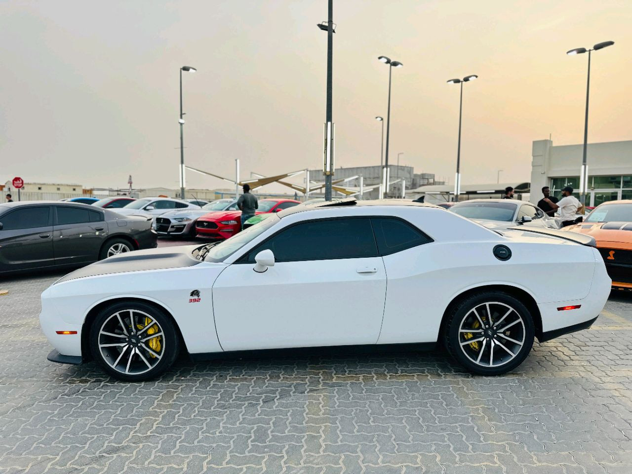 Dodge Challenger - Image 6