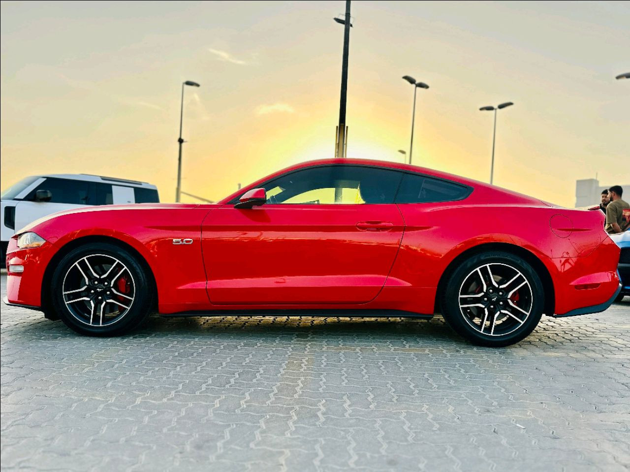 Ford Mustang - Image 9