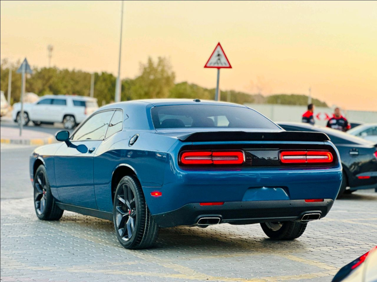 Dodge Challenger - Image 8