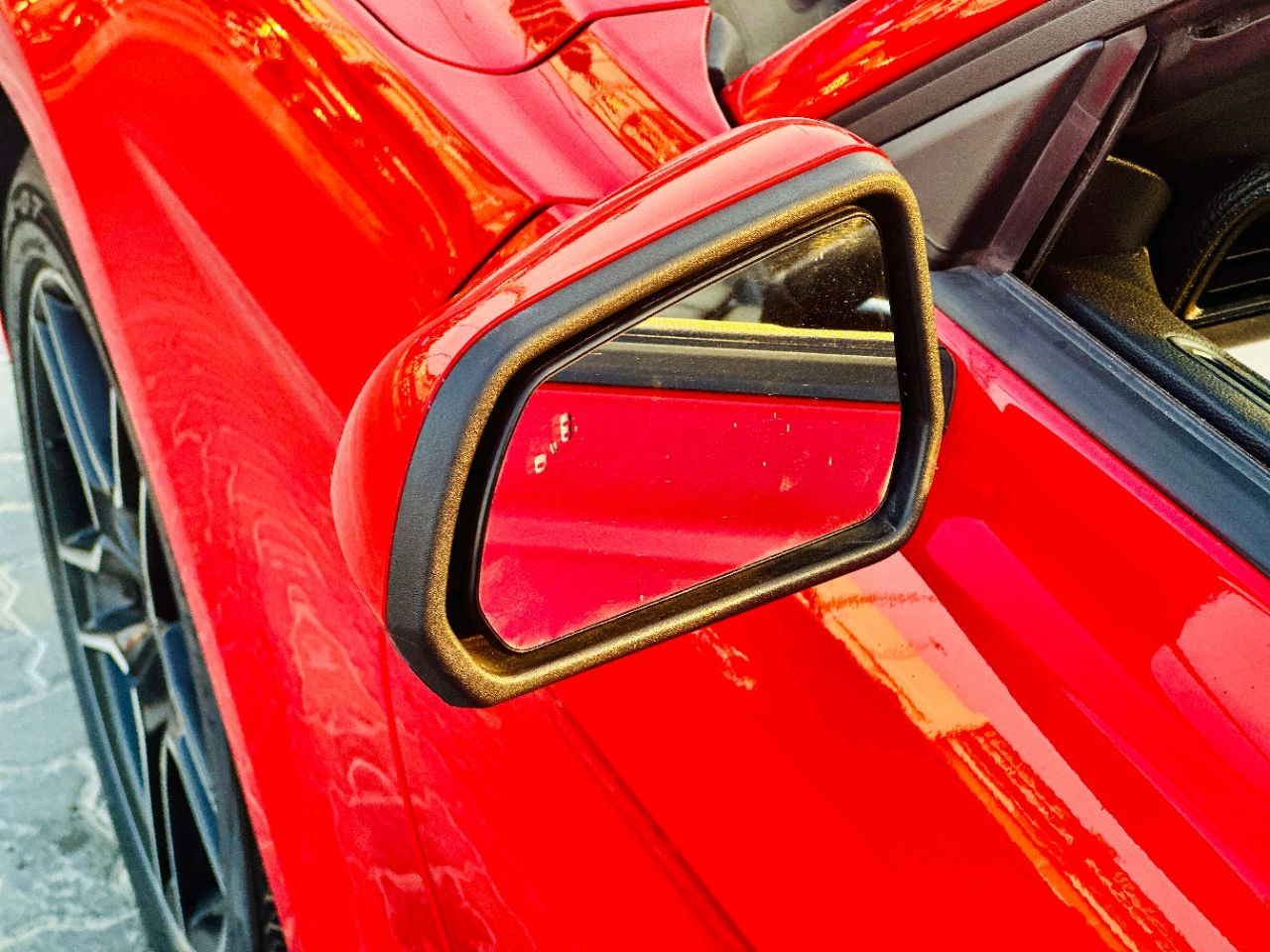 Ford Mustang - Image 10