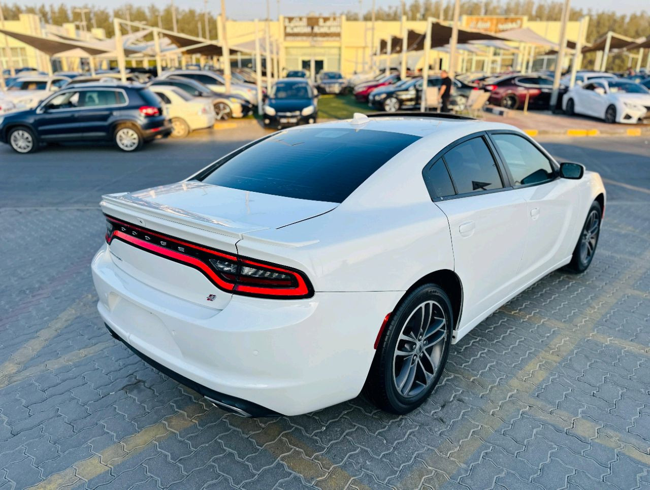 Dodge Charger - Image 6