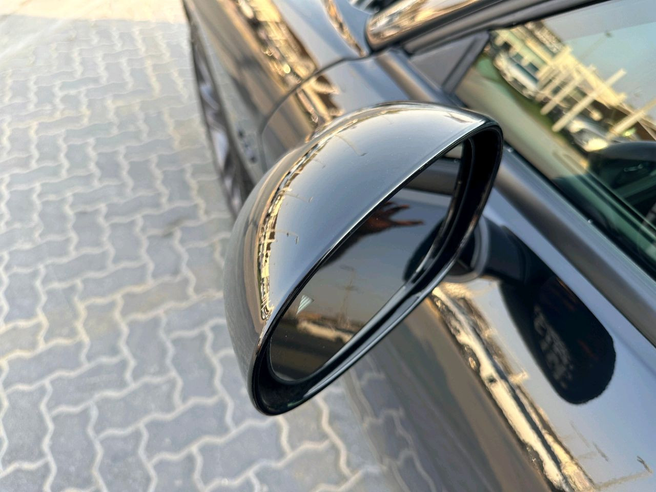 Dodge Challenger - Image 10