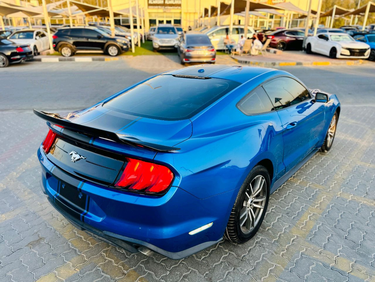 Ford Mustang - Image 6