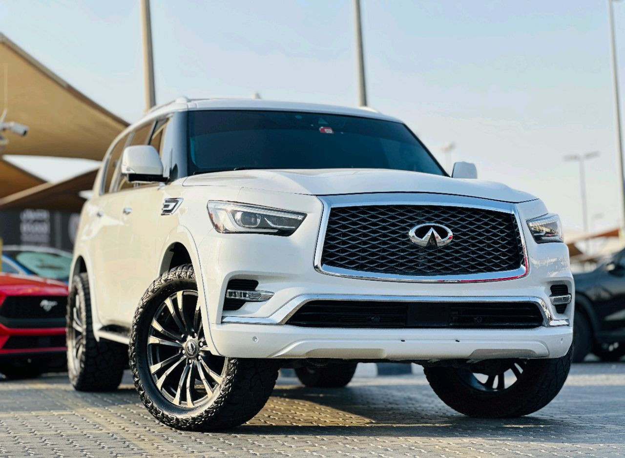 Infiniti QX80 - Image 4