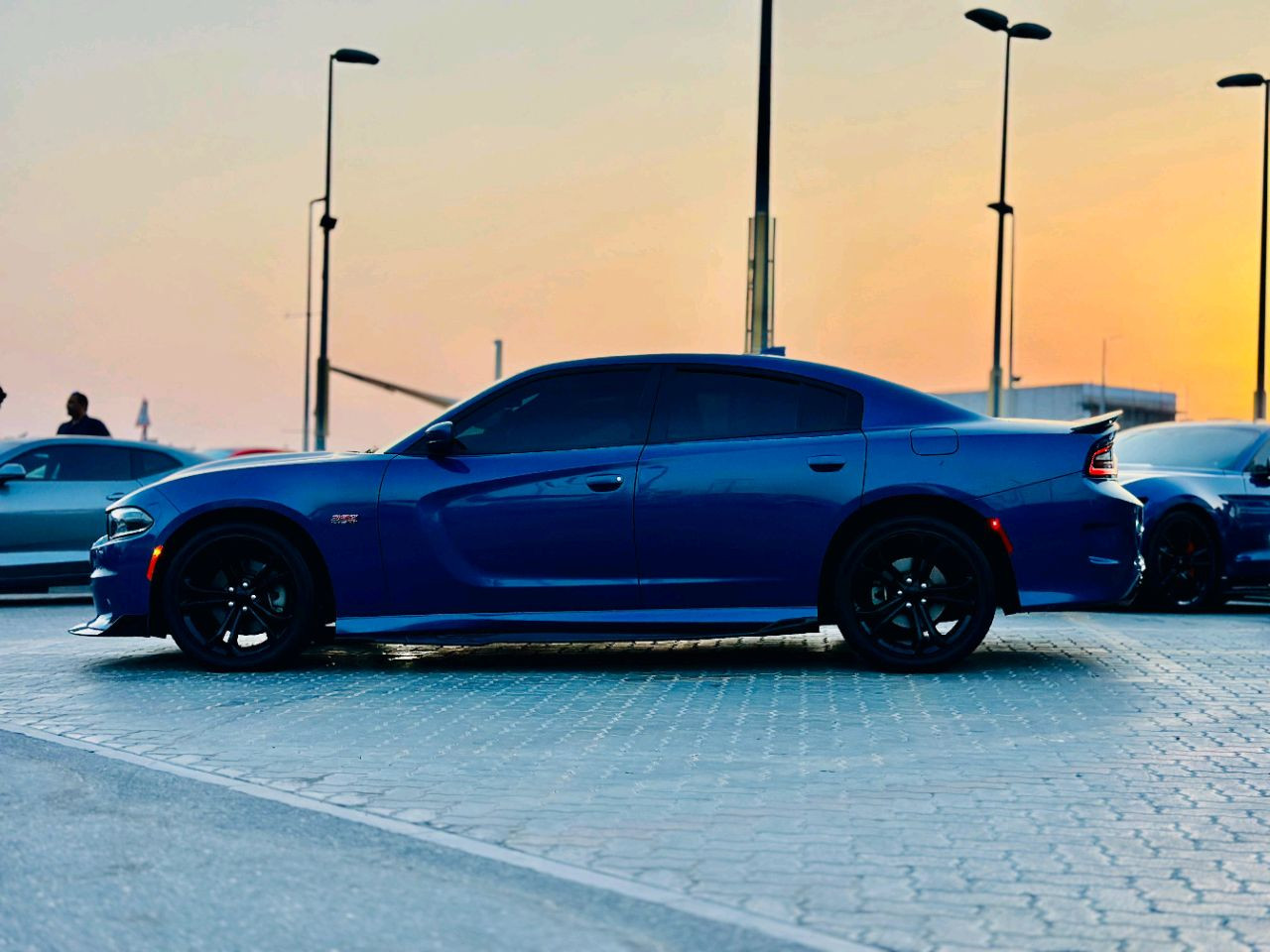 Dodge Charger - Image 7