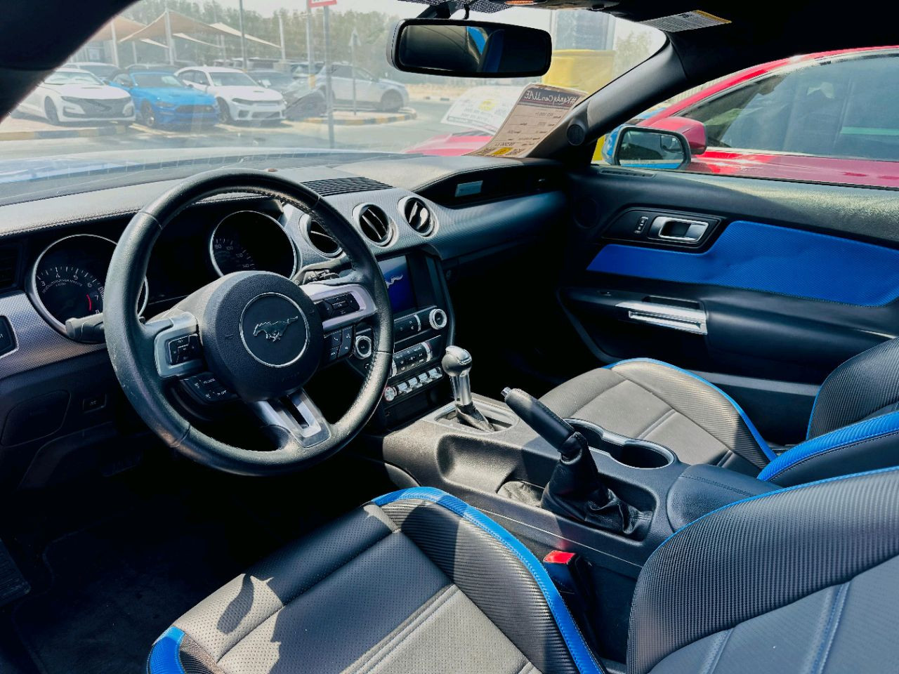 Ford Mustang - Image 10