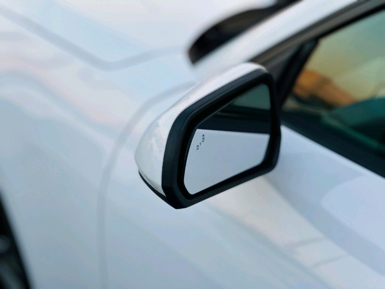 Ford Mustang - Image 10