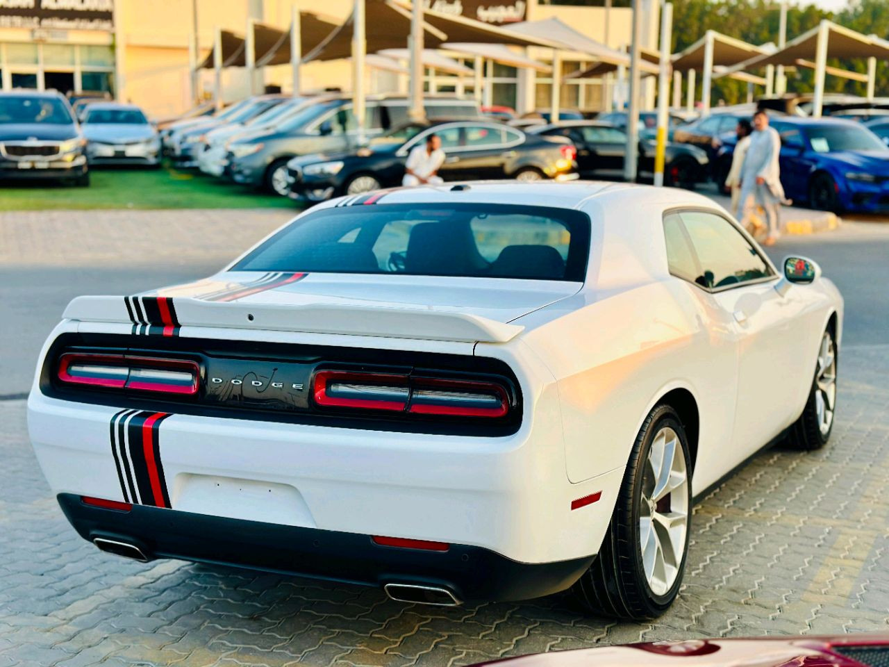 Dodge Challenger - Image 6