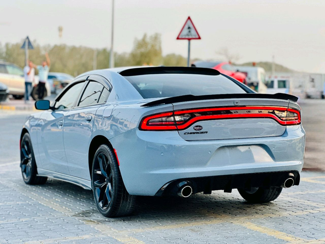 Dodge Charger - Image 5