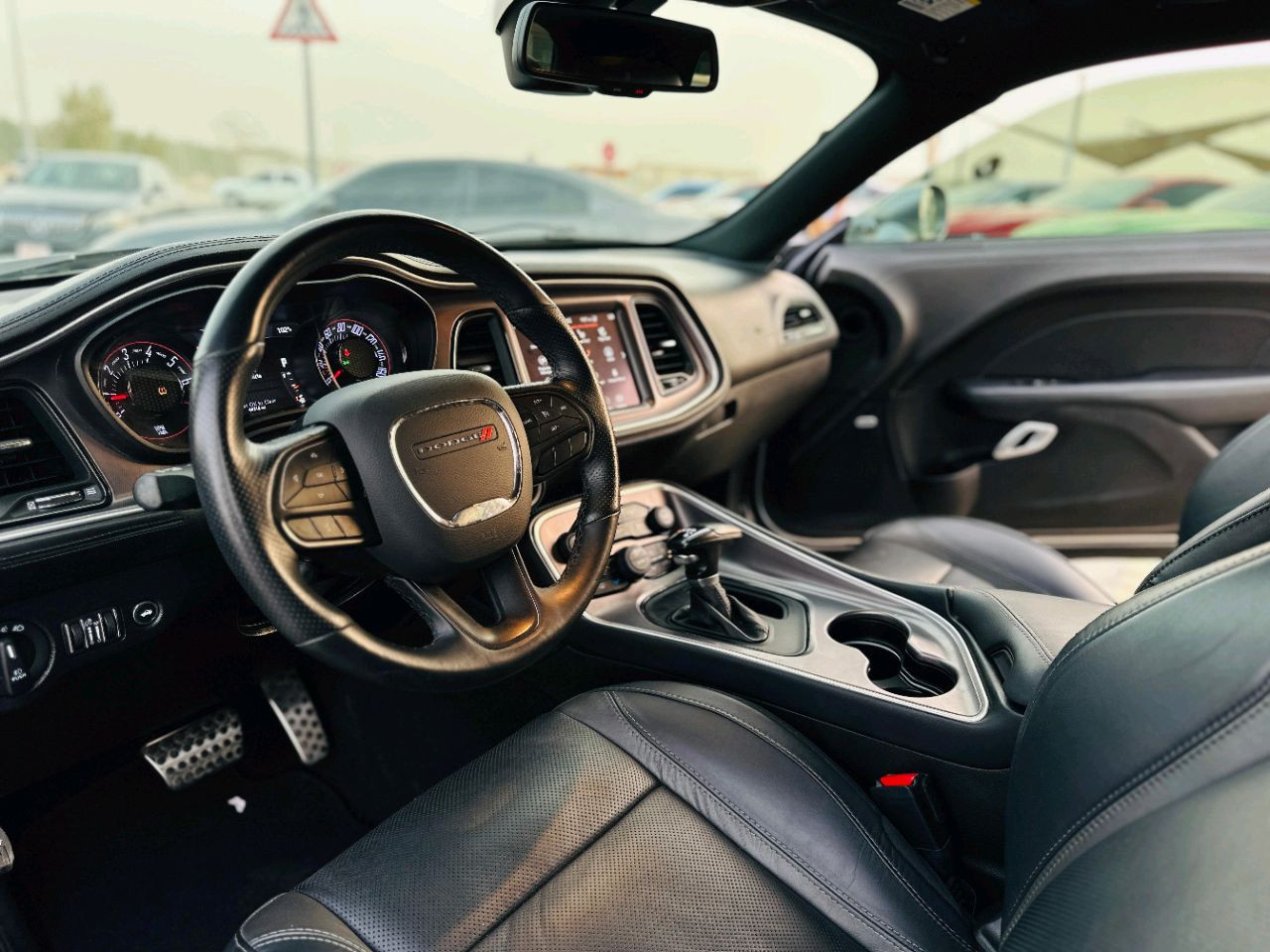 Dodge Challenger - Image 11
