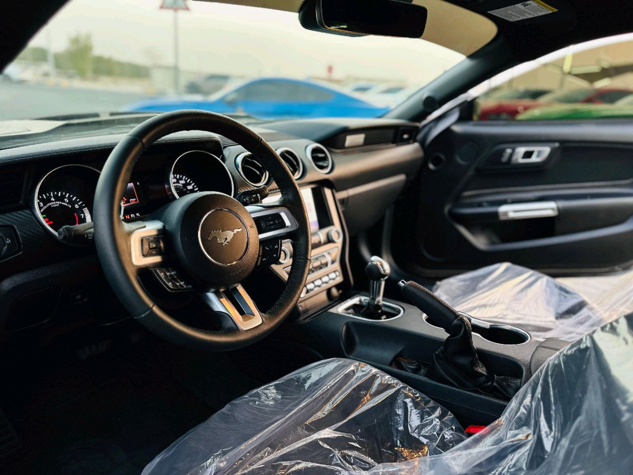 Ford Mustang - Image 6