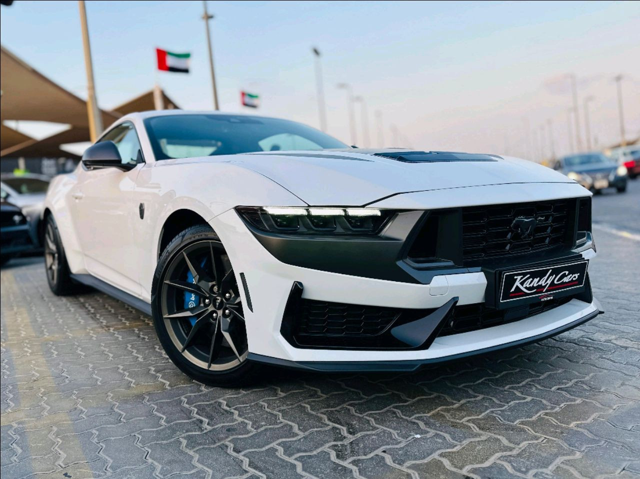 Ford Mustang - Image 4