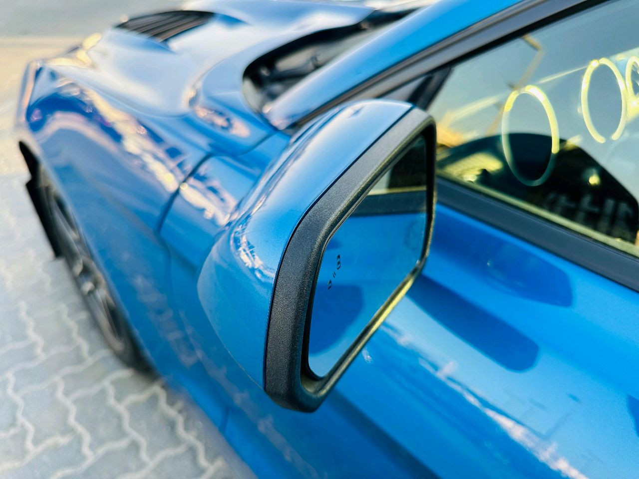 Ford Mustang - Image 10