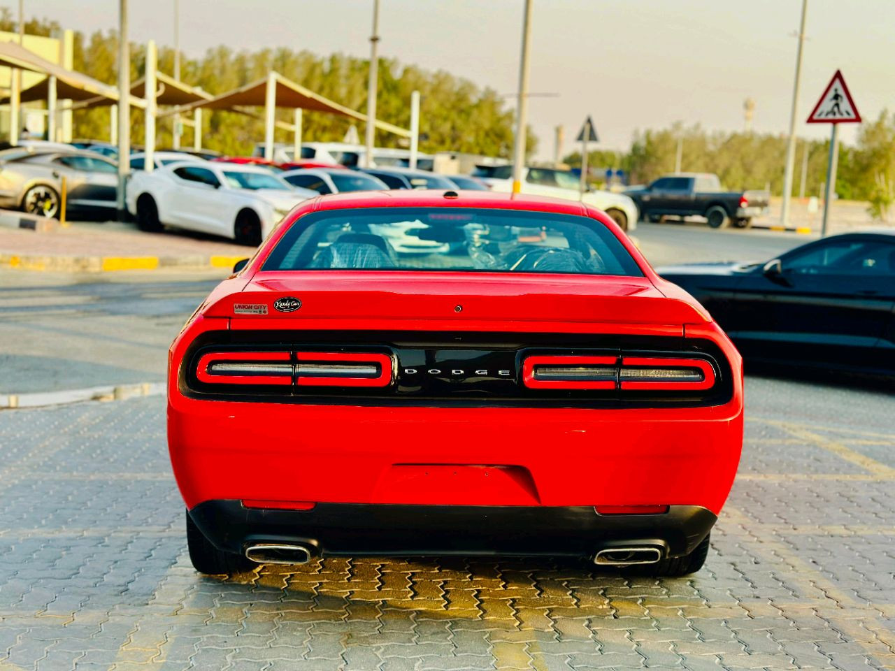 Dodge Challenger - Image 7