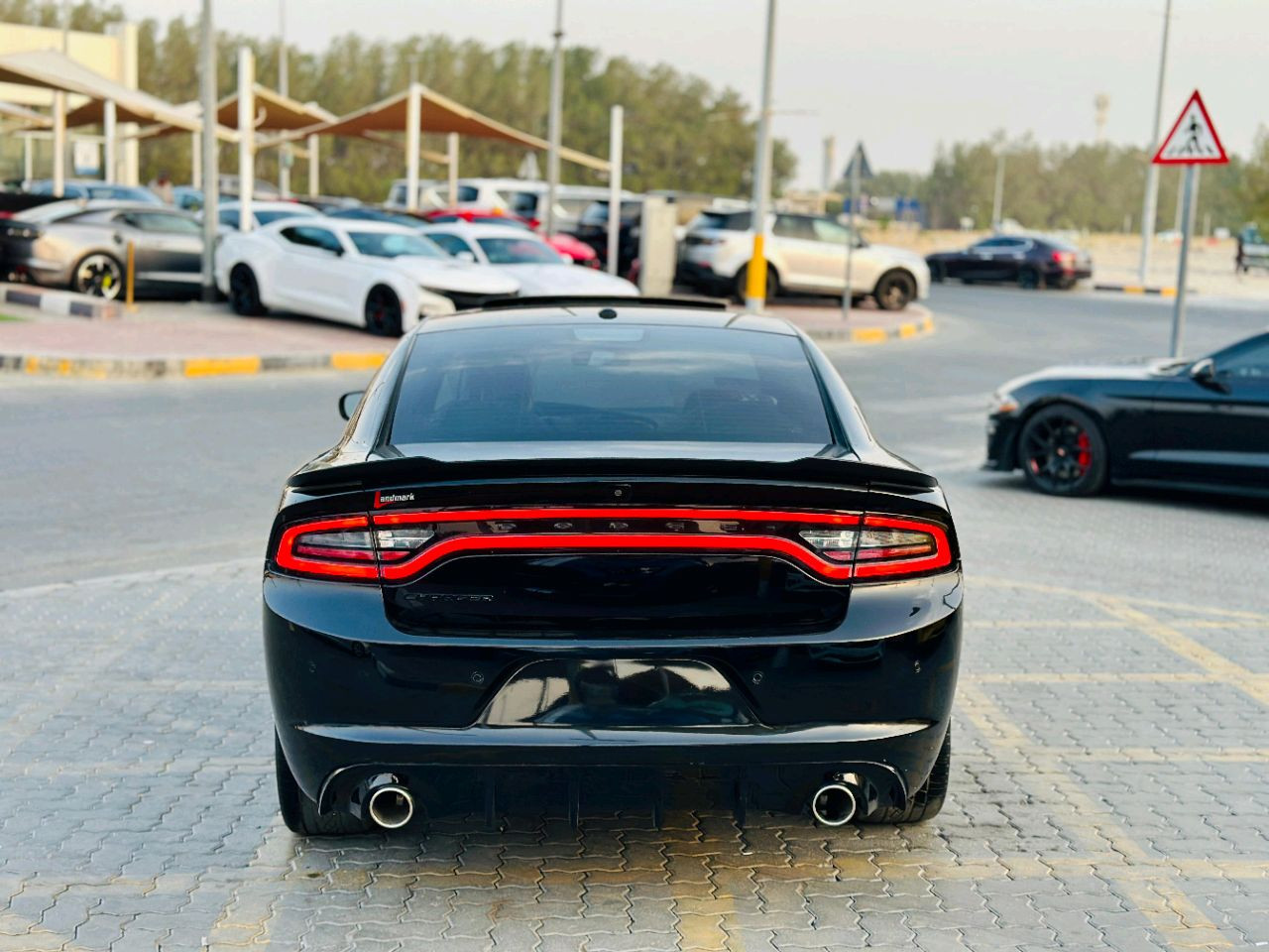Dodge Charger - Image 7