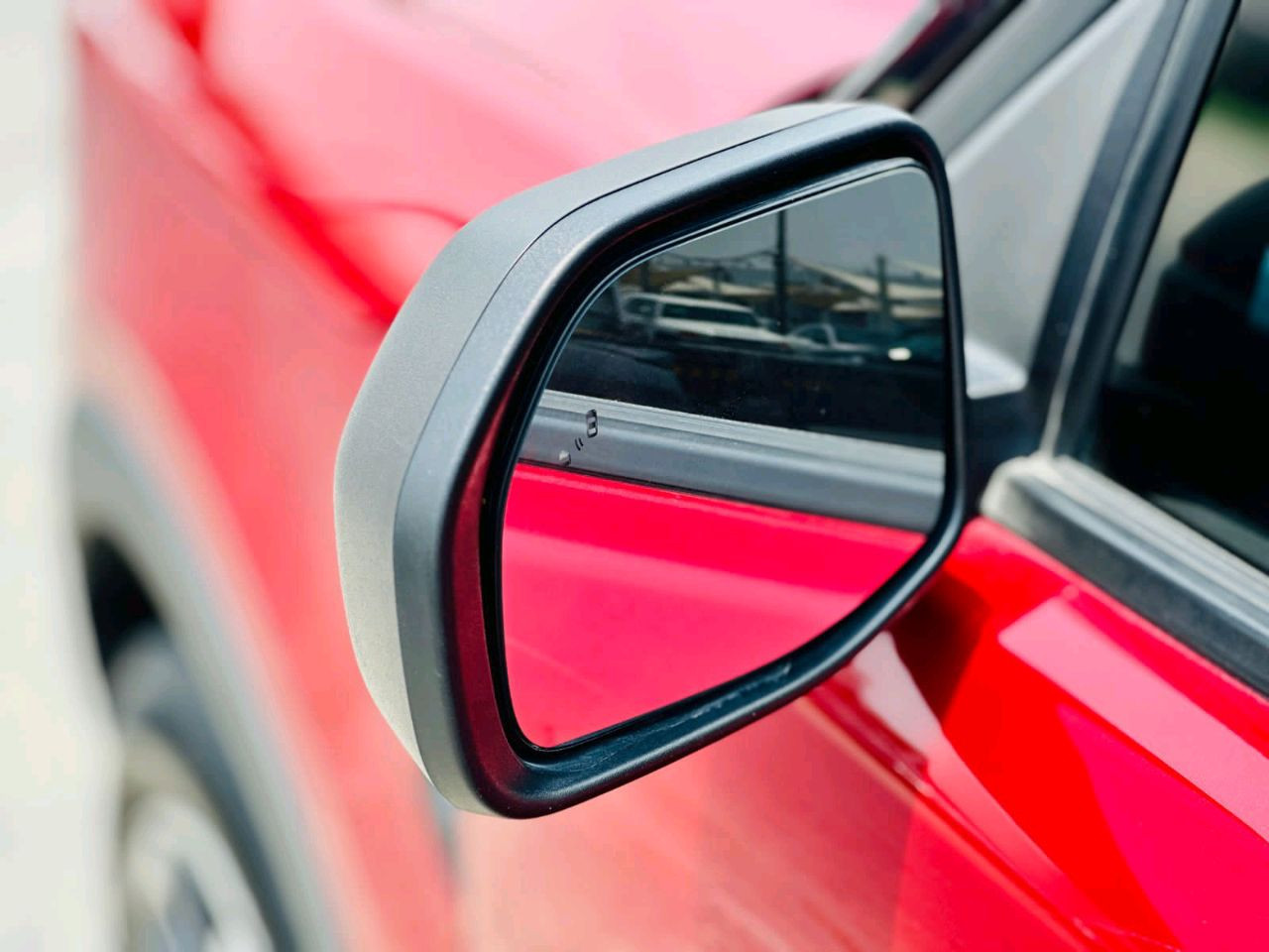 Ford Bronco - Image 9