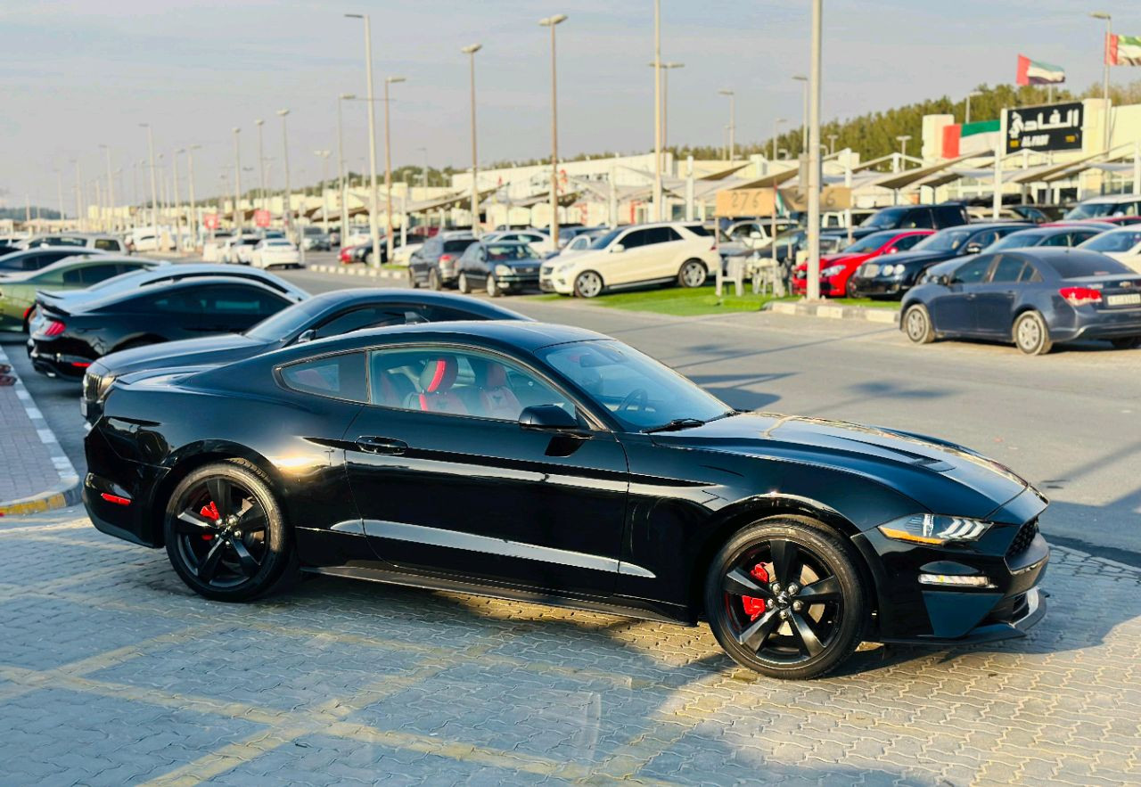 Ford Mustang - Image 5